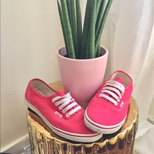 Vans Lo Pro Red Sneakers